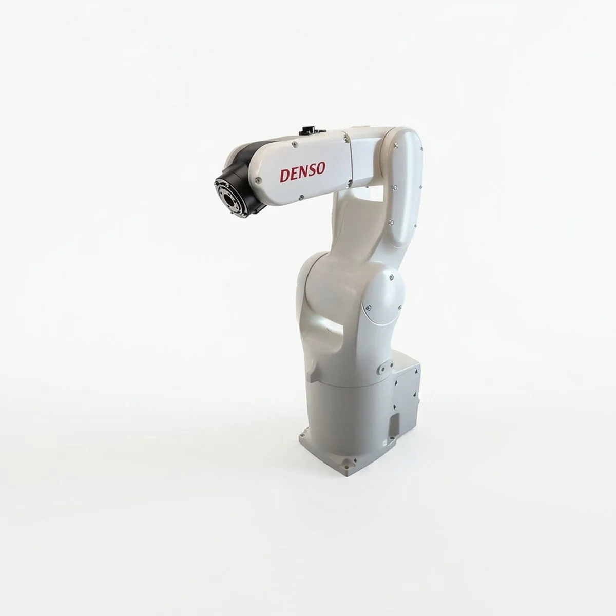6-osé roboty